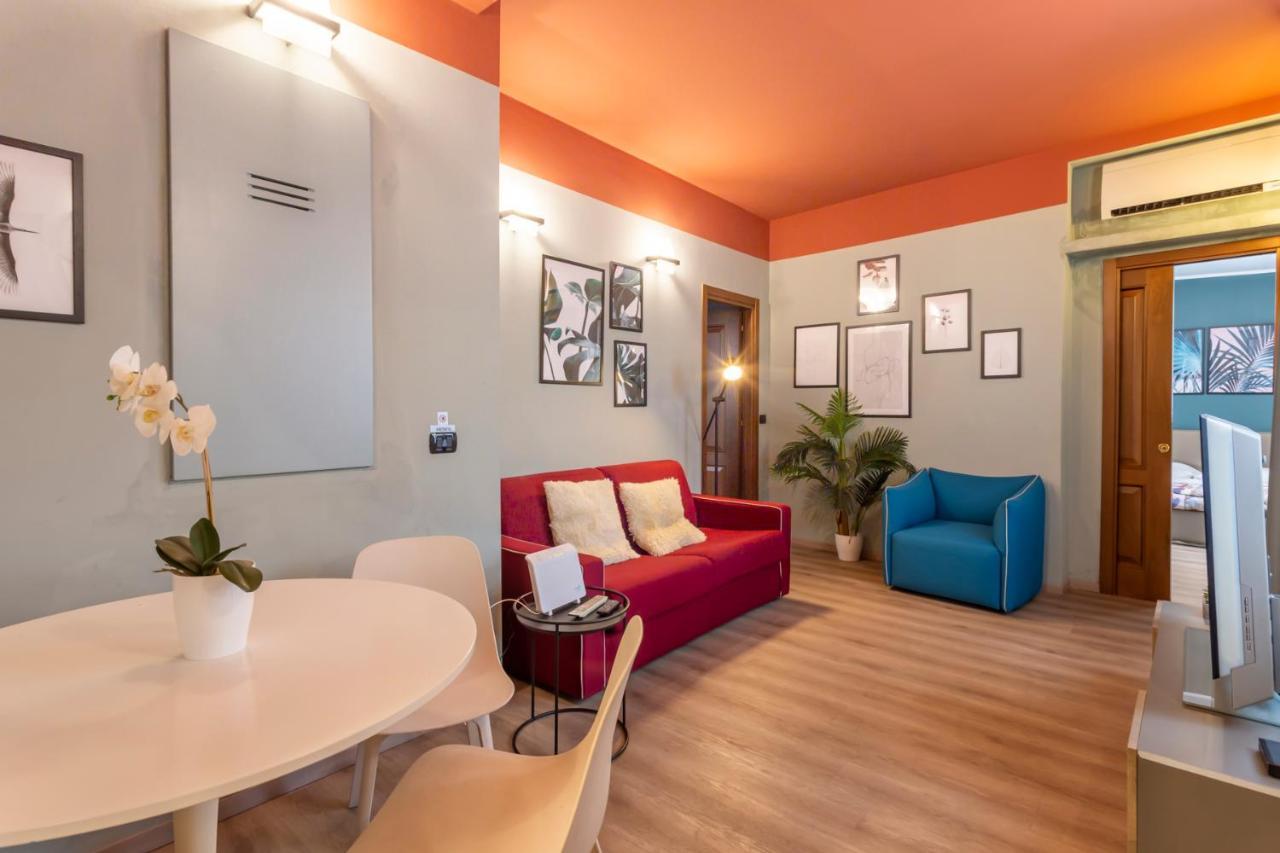 View Luxury Duomo Apartment Milan Exterior photo