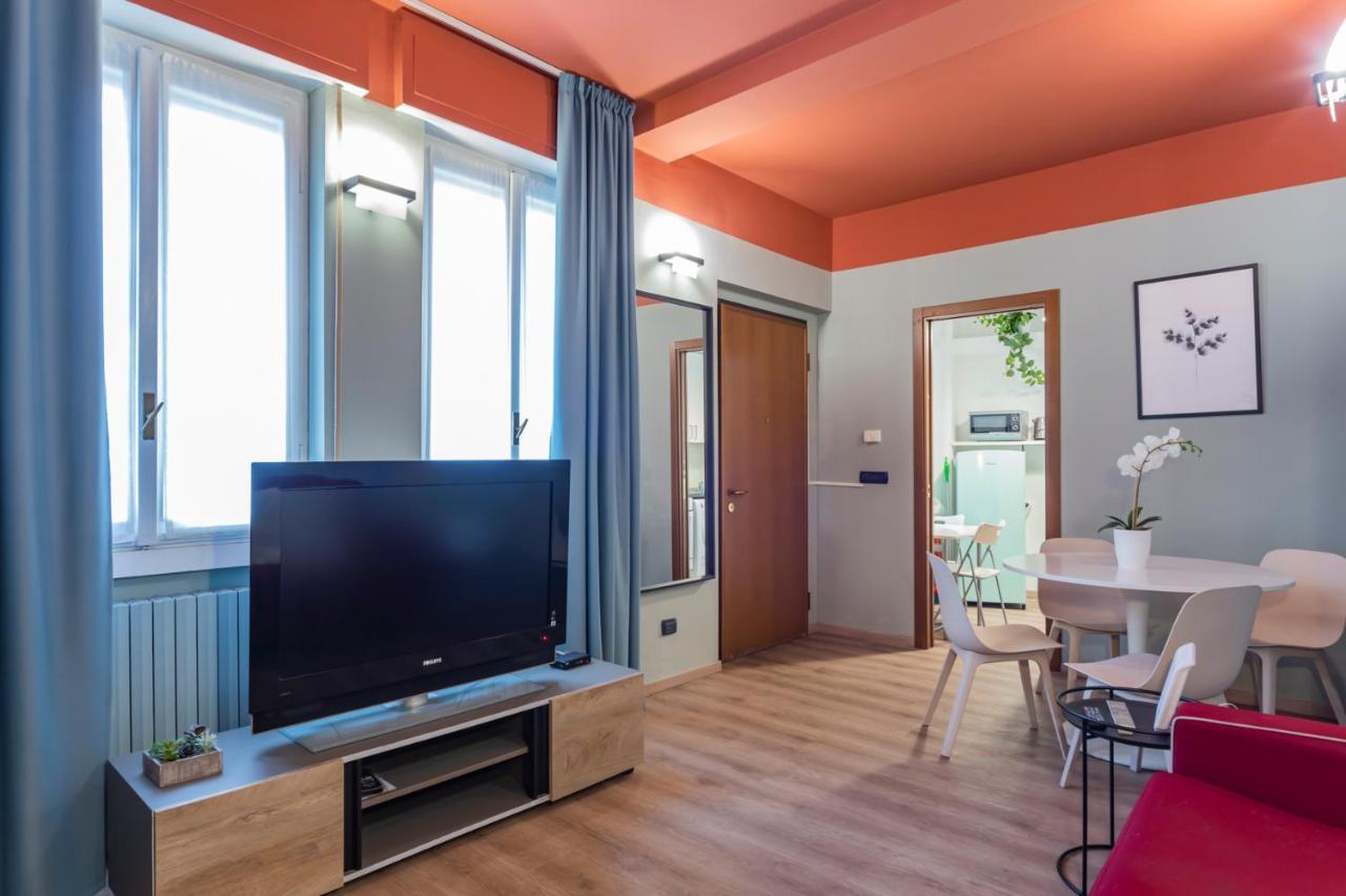 View Luxury Duomo Apartment Milan Exterior photo